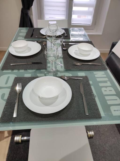 Apartment Smart House Airport Cdg, Asterix *