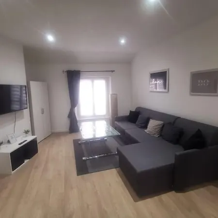 Smart House Airport Cdg, Asterix Apartment Louvres Exterior photo
