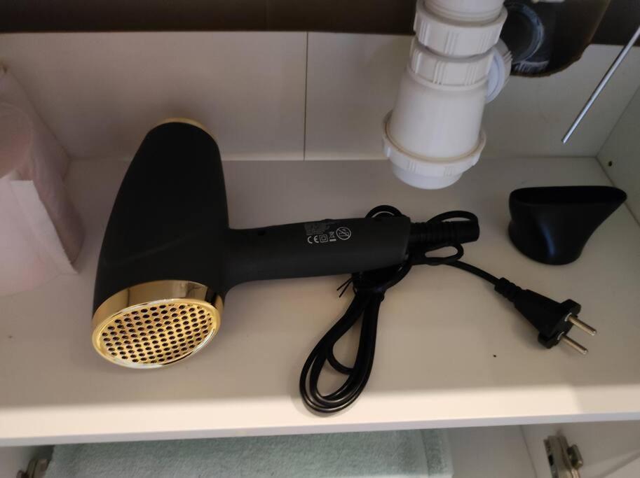 Smart House Airport Cdg, Asterix Apartment Louvres